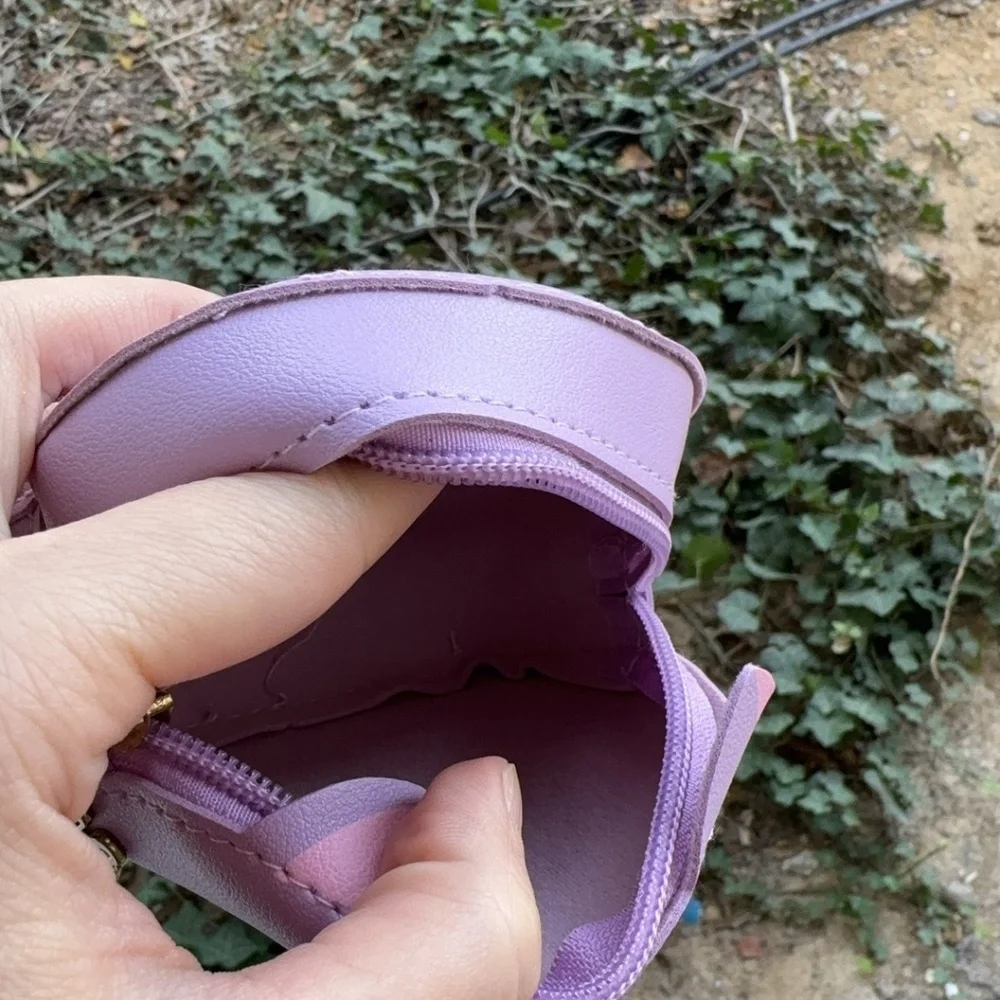 Cute cat zipper handbag/coin bag in purple.